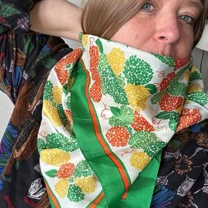 Vintage "by MARGOT" Floral Scarf – Retro Garden Aesthetic 60s 70s